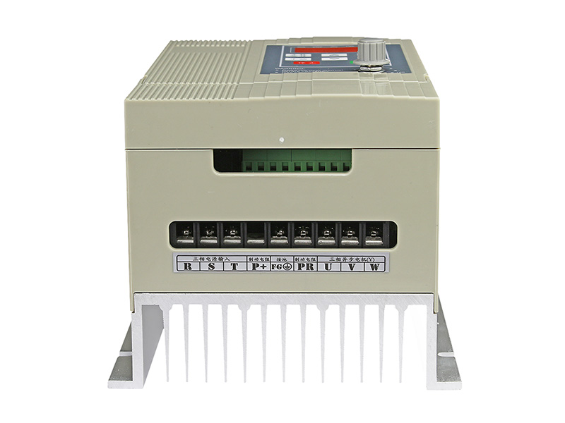 4000H通用變頻器，變頻器三相380V，變頻器廠家，電機(jī)變頻器