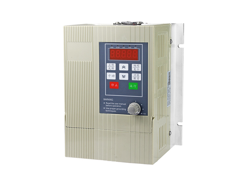 4000H通用變頻器，變頻器三相380V，變頻器廠家，電機(jī)變頻器